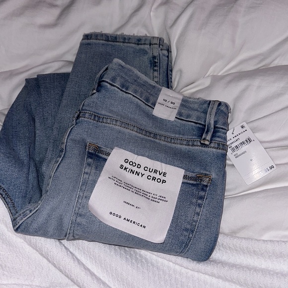 Good Curve Skinny Crop - Picture 2 of 3